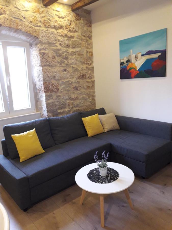Apartments Bepi Komiža Esterno foto